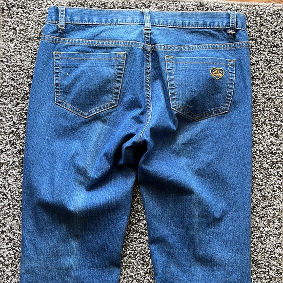 2B Bebe flare jeans - Picture 4 of 6